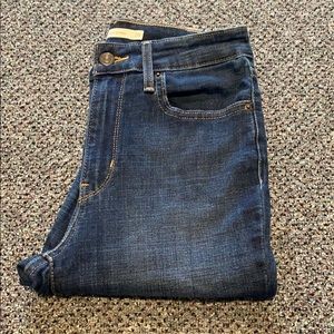 Women’s Levis 721 HighRise Skinny Jeans-Dark wash